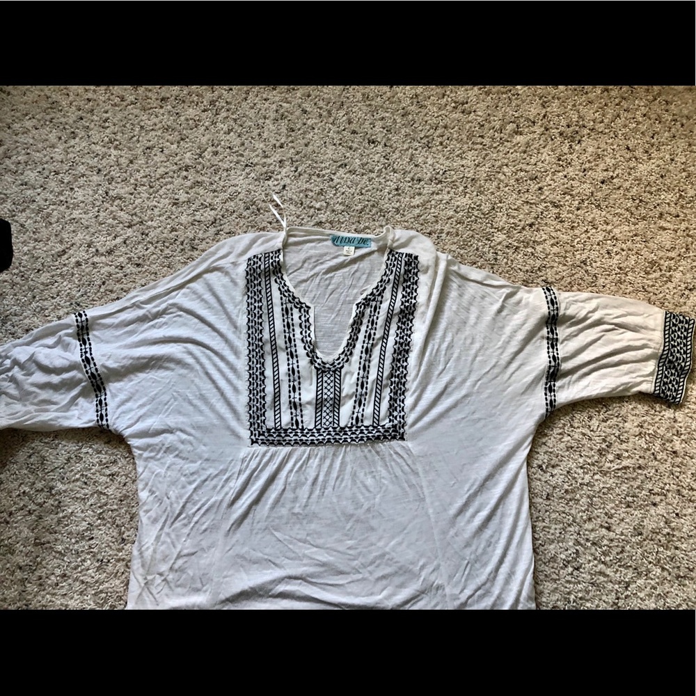 3/4 length lightweight boho top